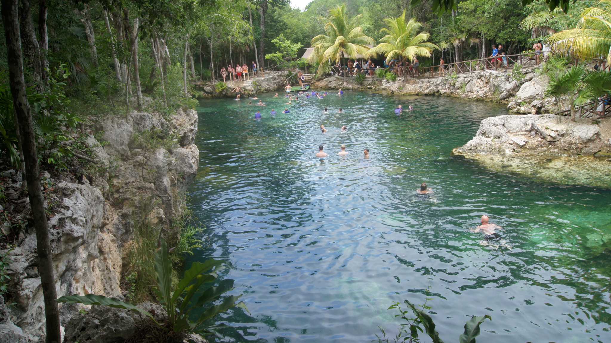 Сеноты Канкуна - как добраться, на что посмотреть. История сенотов Coba trip - open cenote-tourists 